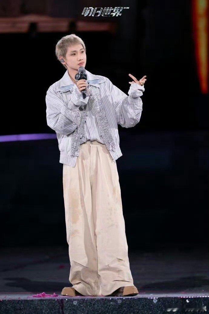 汪苏泷也着急让一万次热爱上桌 粉丝天天喊着要上桌，正主比我们还心急，原来期待从来