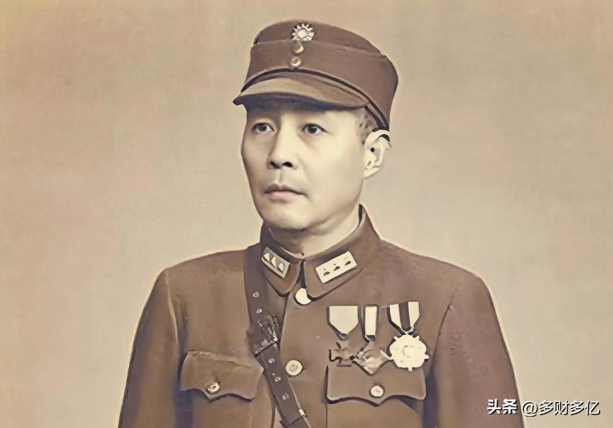 黄埔顶尖智囊放走朱德八百人？蒋介石晚年才懂：他只会算账，打仗是真不行
 
他是黄