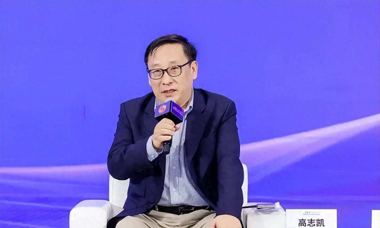 家族旧账当筹码？菲律宾对华强硬谁在买单

普通人最怕哪种领导，心里装的是自家那点
