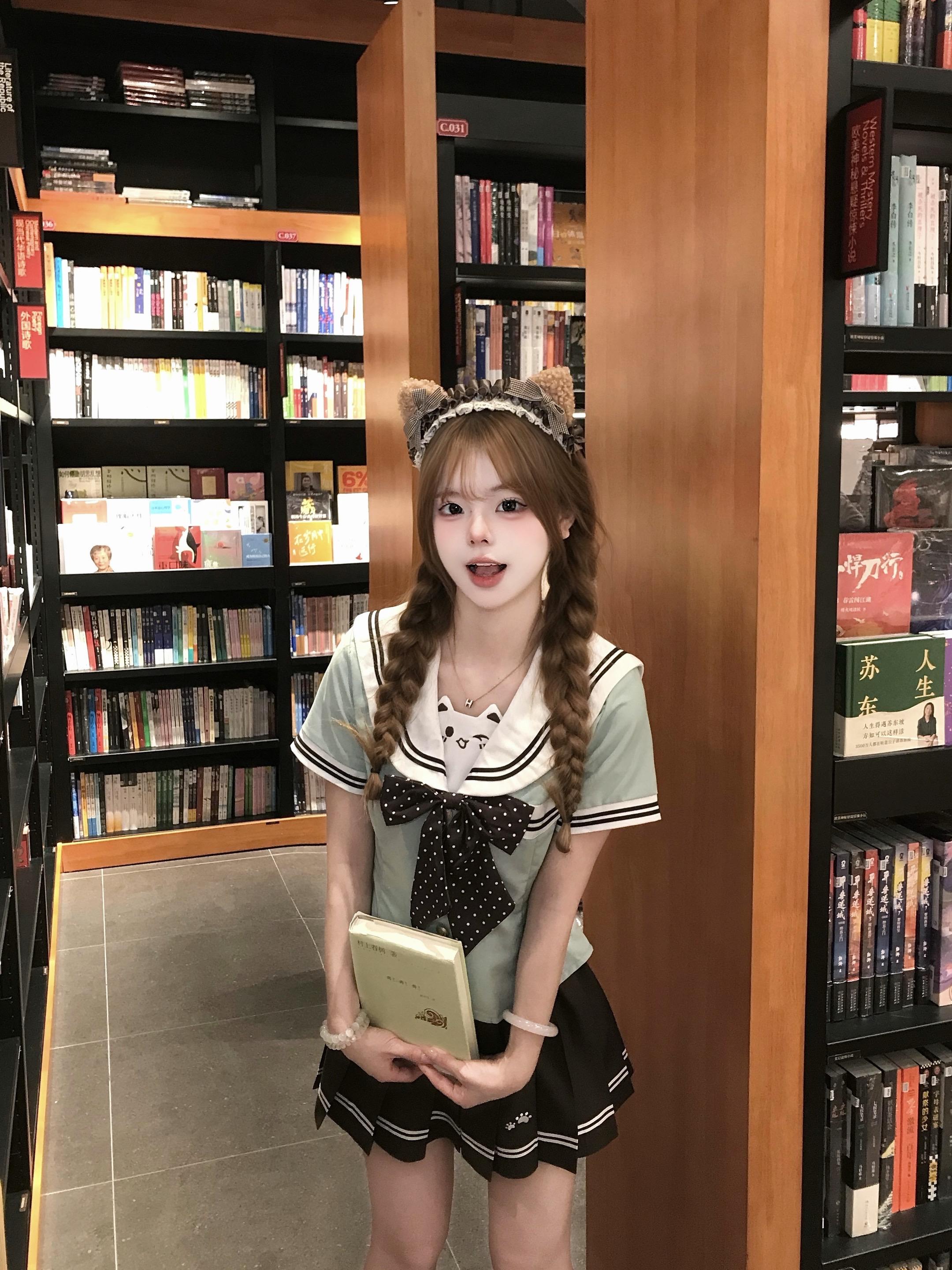 申请查看好感度，我要攻略你(。ò∀ó。)