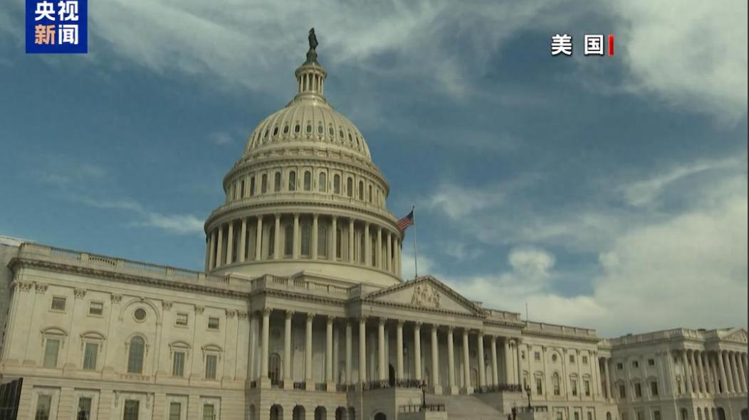 共和党 42% 倒戈，国会要捆死特朗普，全美示威逼宫，弹劾要来了？

最新的民调