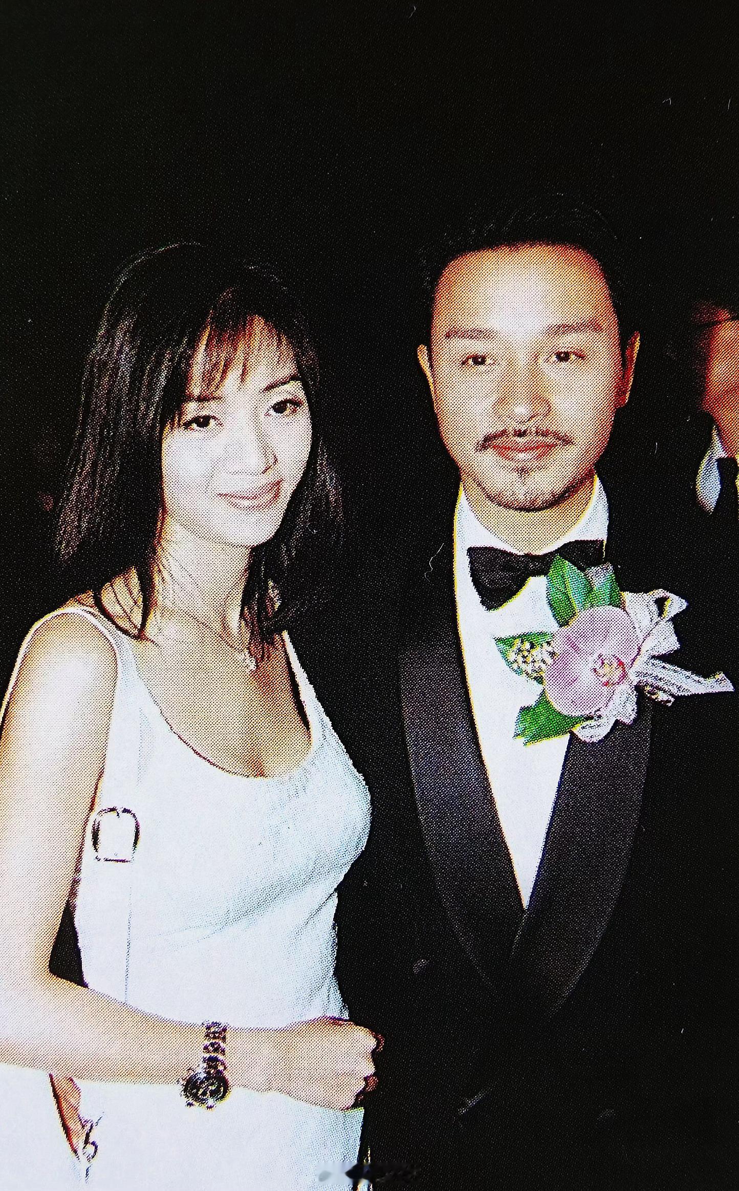 张国荣搭乘花絮去幕后 潇洒从容的绅士，Leslie的翩然贵气——【风月】香港首映