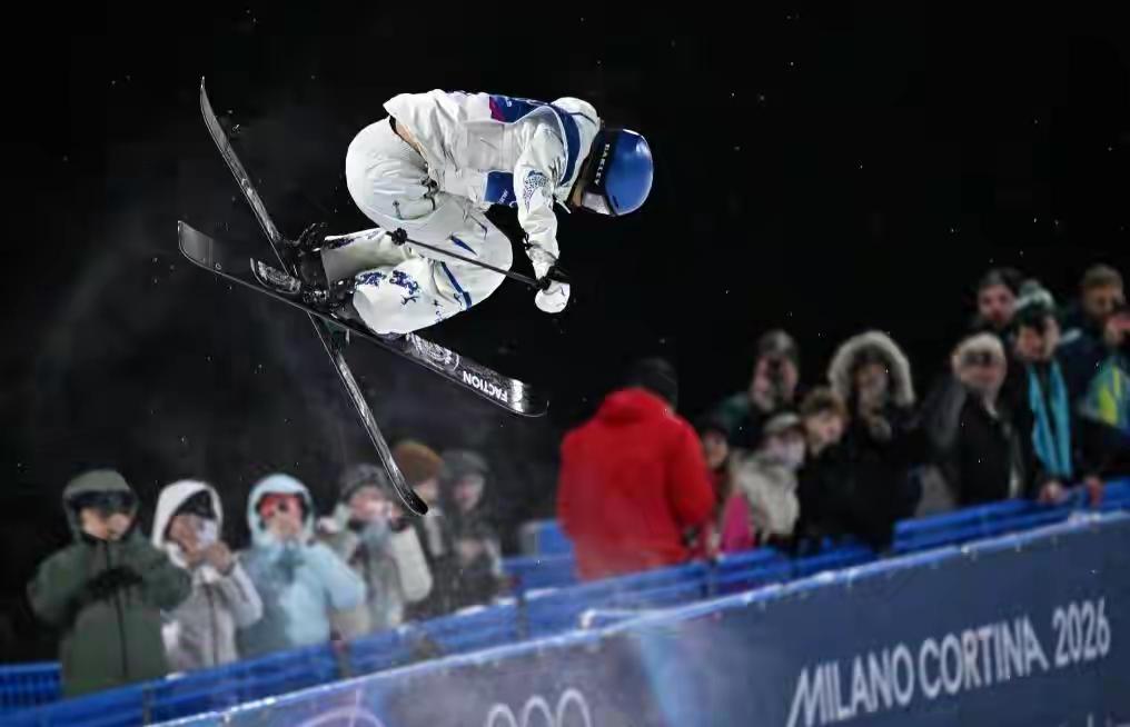昨天的U型场地技巧资格赛里，谷爱凌又让大家捏了把汗，首滑出现失误，这不是第一次了
