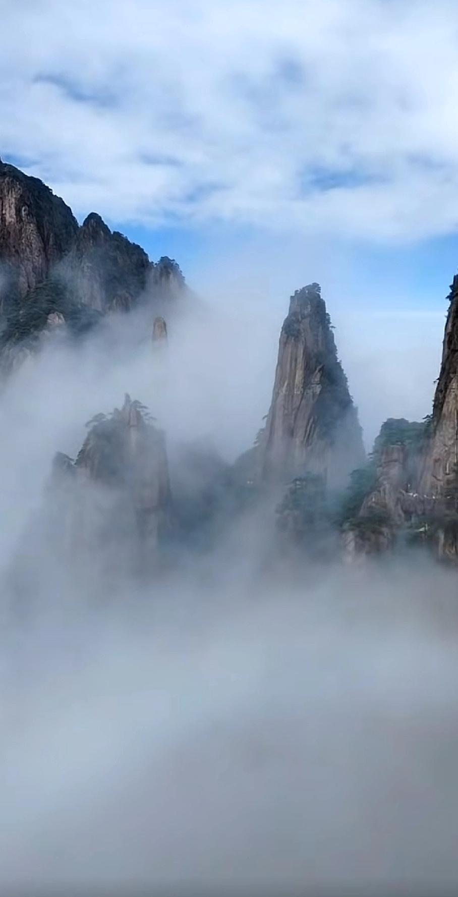 不知道你们有没有发现，我们每天花大量时间刷手机，一天接受到的信息，可能比以往一个