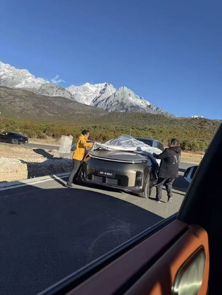 好看的车，怎么拍都好看 