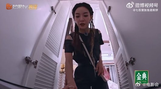 李晟[超话]李晟找不到密码把保险箱搬走了李晟在《乘风 2025》里为了组内选歌，