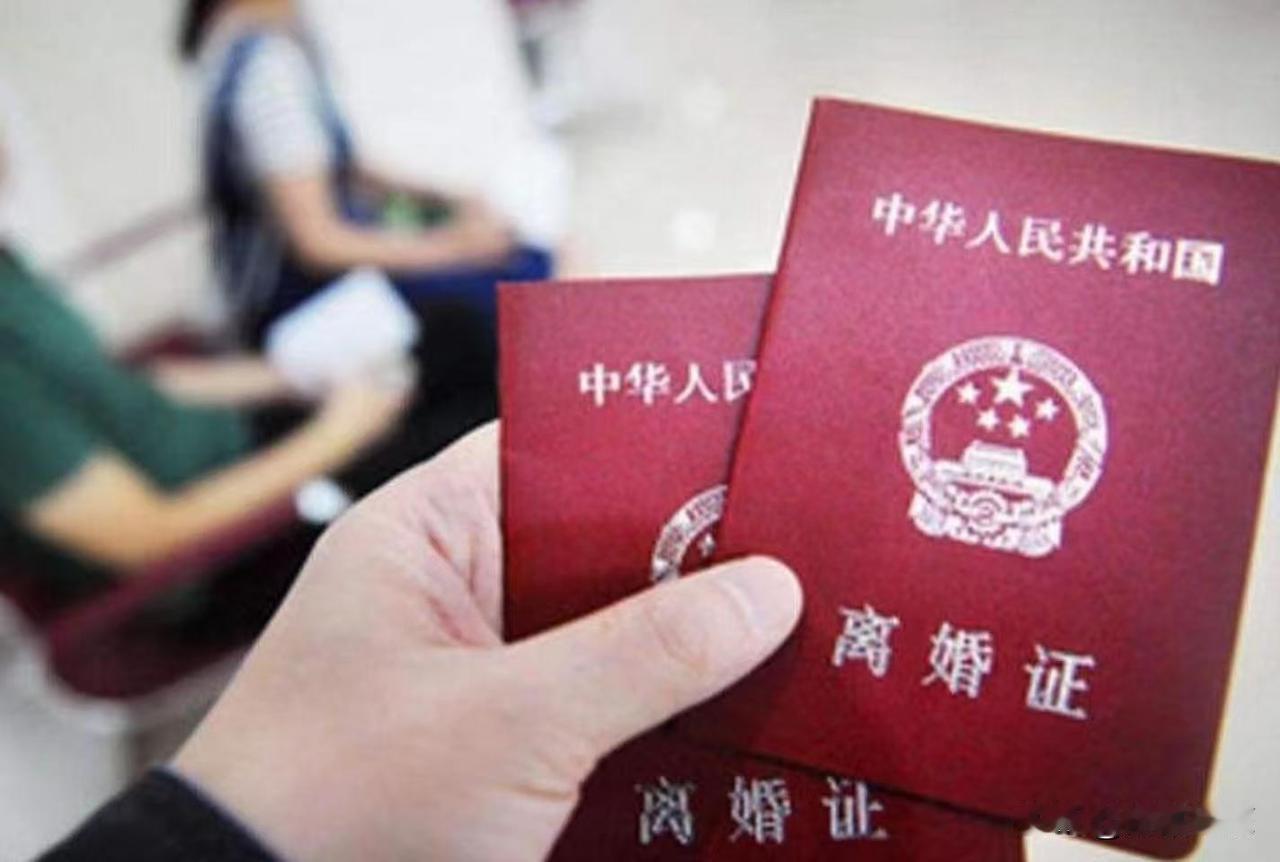 姜还是老的辣！上海，父母怕结婚后女儿受委屈，悄悄公证将295万赠与女儿，明确只归