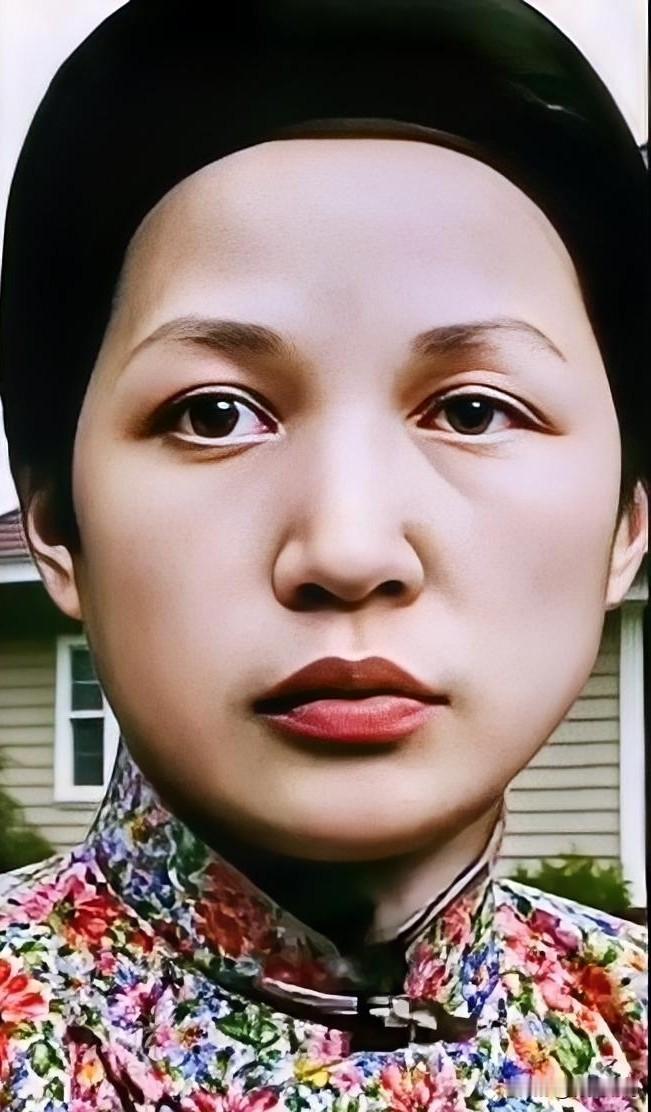 韶山古道遇猛虎！文七妹护幼崽沉着对峙，一小时后老虎竟主动退走
 
编辑：纱娜
作