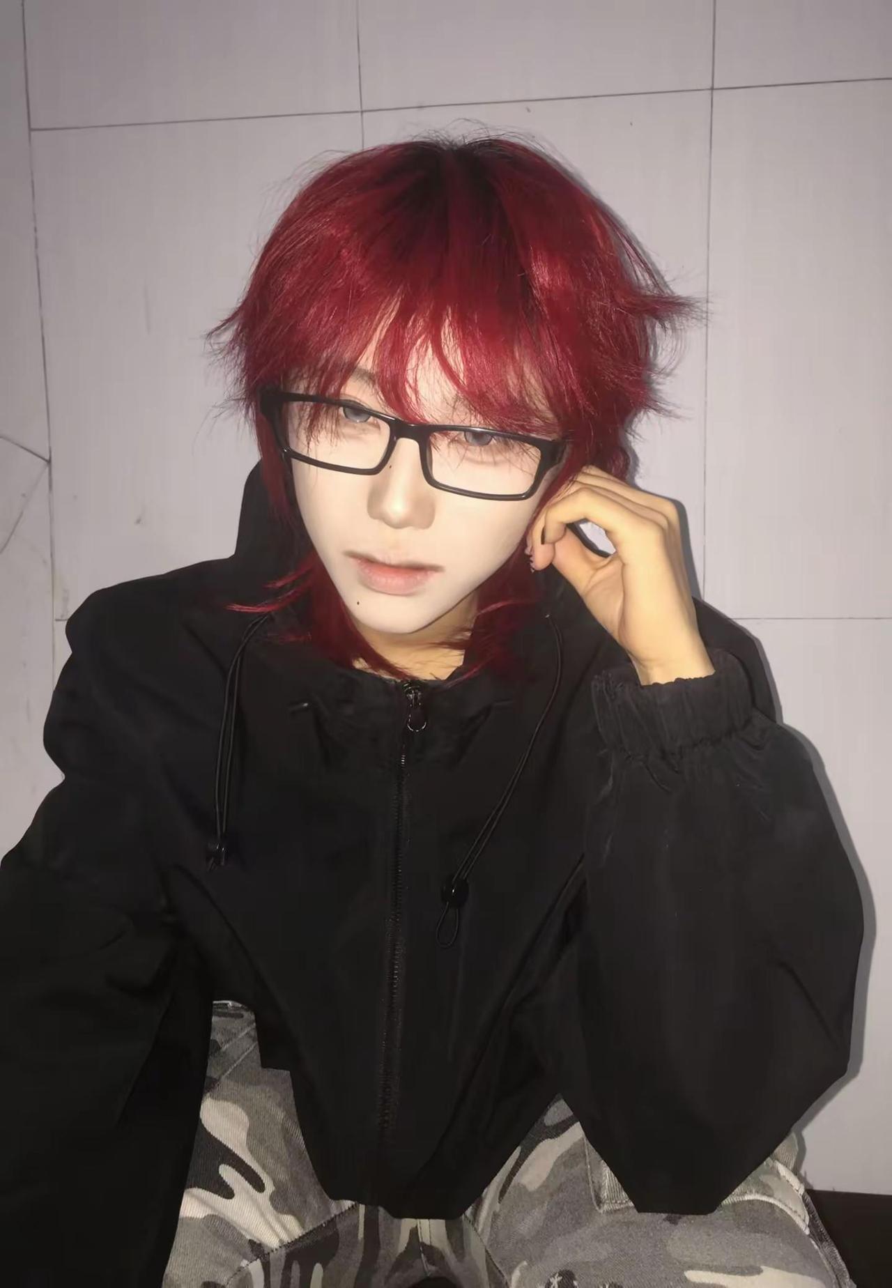 小心黑框眼镜t 双鱼 fyp