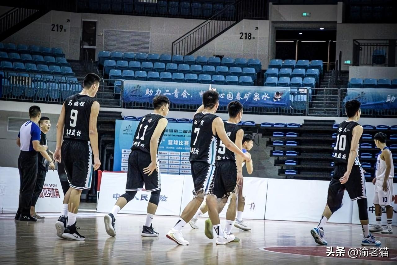 CBA这一轮比赛过后，局势大变！上海男篮把广东男篮压住，排名跃升，让人看到CBA