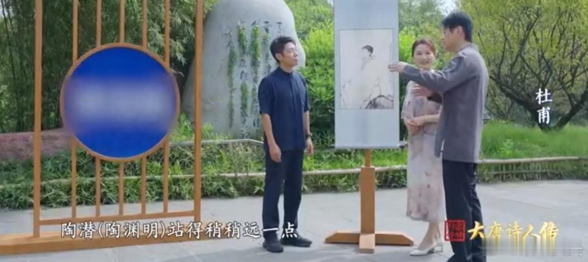 杜甫很忙究竟在忙什么 杜甫很忙，一生都在为诗词创作而奋斗。七岁咏凤凰，才情出众，