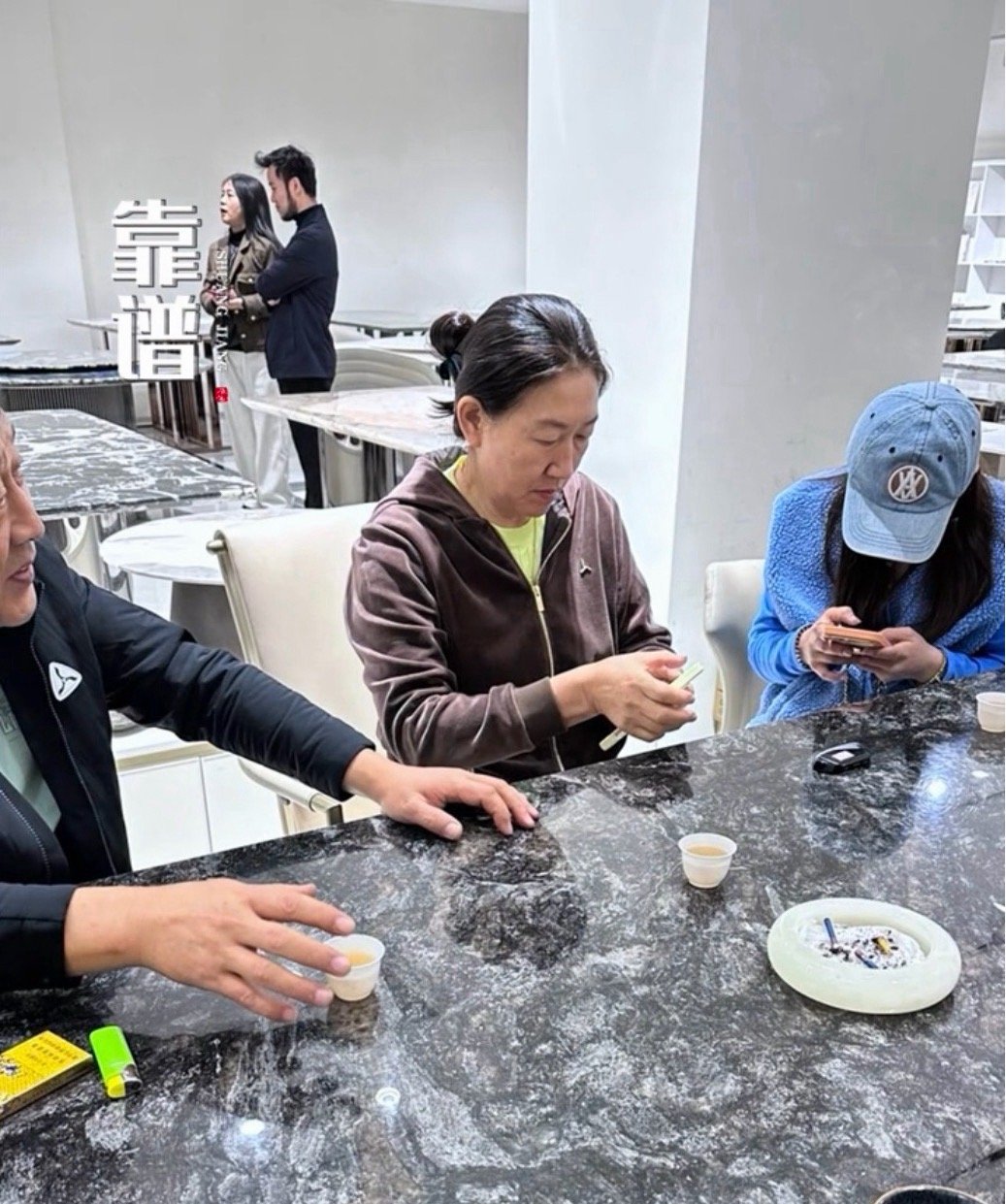 新鲜的宝宝终于出现了 好漂亮陈梦