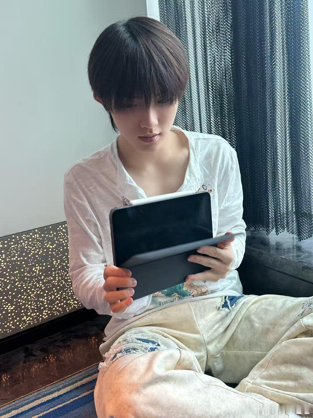 苏新皓和长沙度过了整个夏天也行 ​​​