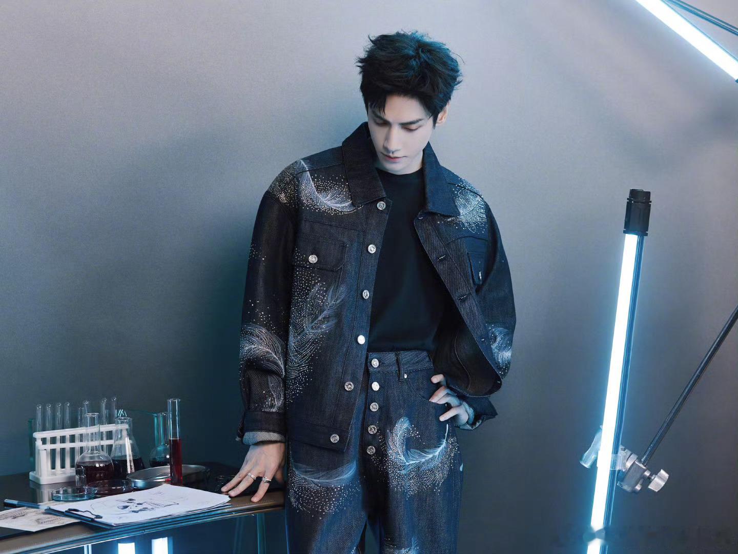 罗云熙我直接告诉你得了呗 这防剧透意识拉满了！《剥茧》剧情环环相扣，大家可要跟紧