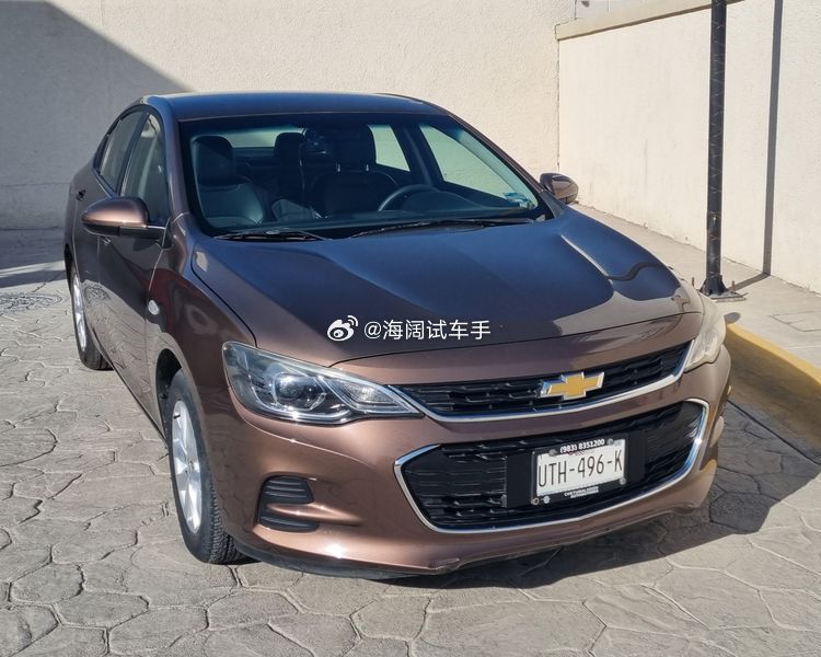 雪佛兰科沃兹，这是墨西哥版，当地名字叫做Cavalier，这是2021年在墨西哥