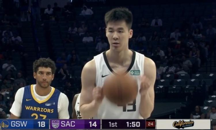 夏联，郭昊文首秀4+3，进攻犀利，助攻漂亮，但犯规累积太快
NBA夏季联赛继续拉