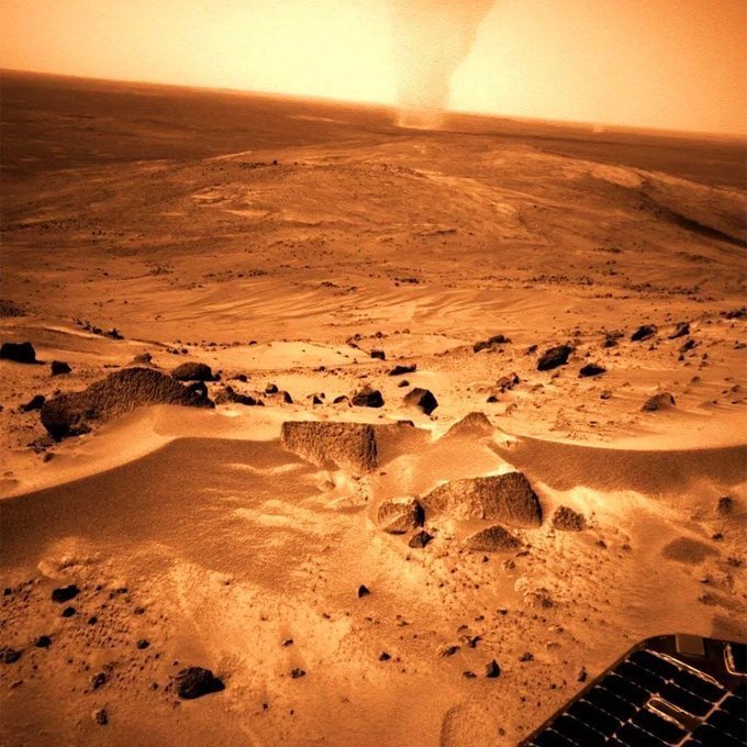 火星上的大型龙卷风它们通常比地球上的更大、更频繁，以其旋转的力量塑造火星地貌 ​