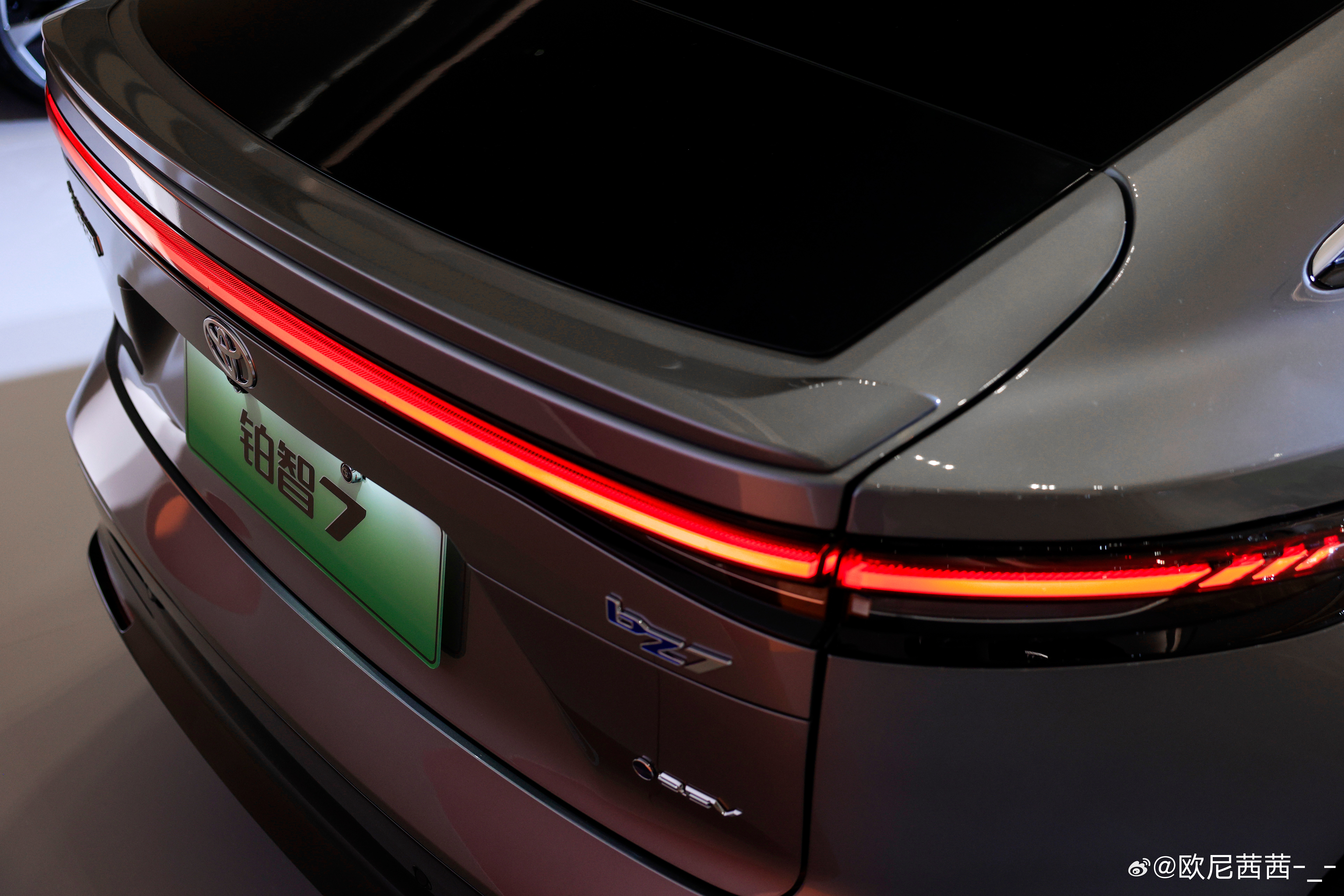 新能源时代的丰田味道下午15点，铂智7预售发布会哦记得看欧尼茜茜丰田铂智7全面开