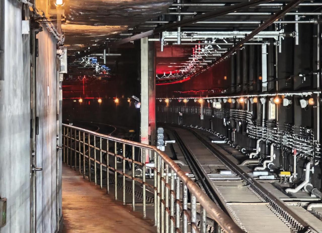 这里本该通往沙河。。可惜……
轨道交通 地铁 地铁 交通 基建 留下地铁站 广州