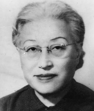 1941年，宋美龄怒斥陈洁如“不知廉耻，做小三”，举手就是一巴掌，却被陈洁如反骂