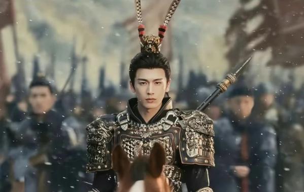 “六点打仗，四点起来化妆。”这句调侃是网友对流水线精致古装偶像剧的一句调侃，相当