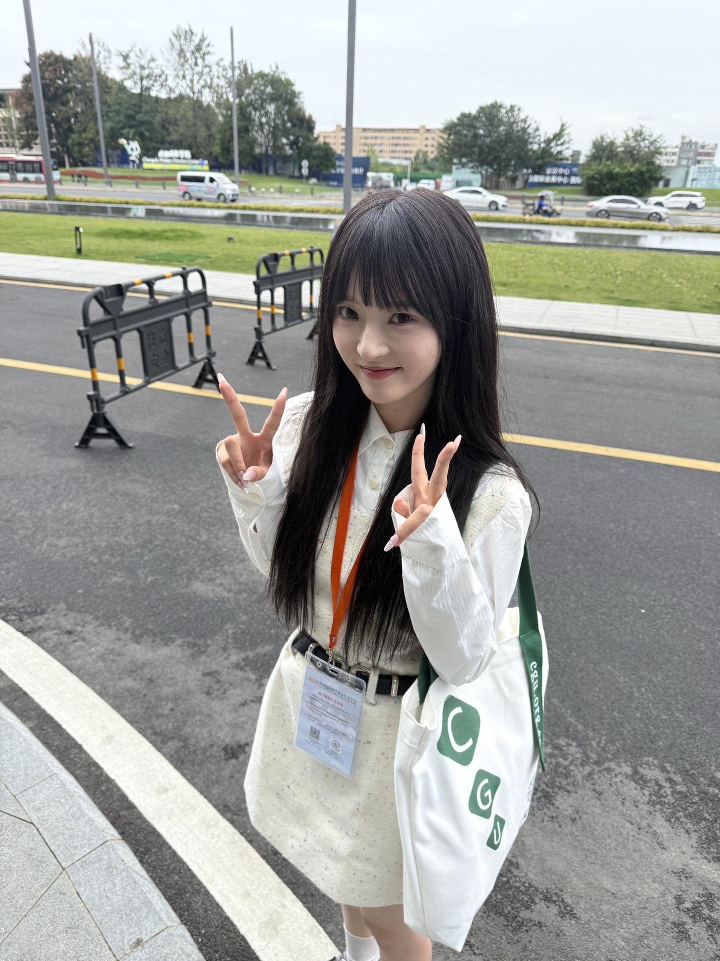 啊啊啊啊终于汇报完了