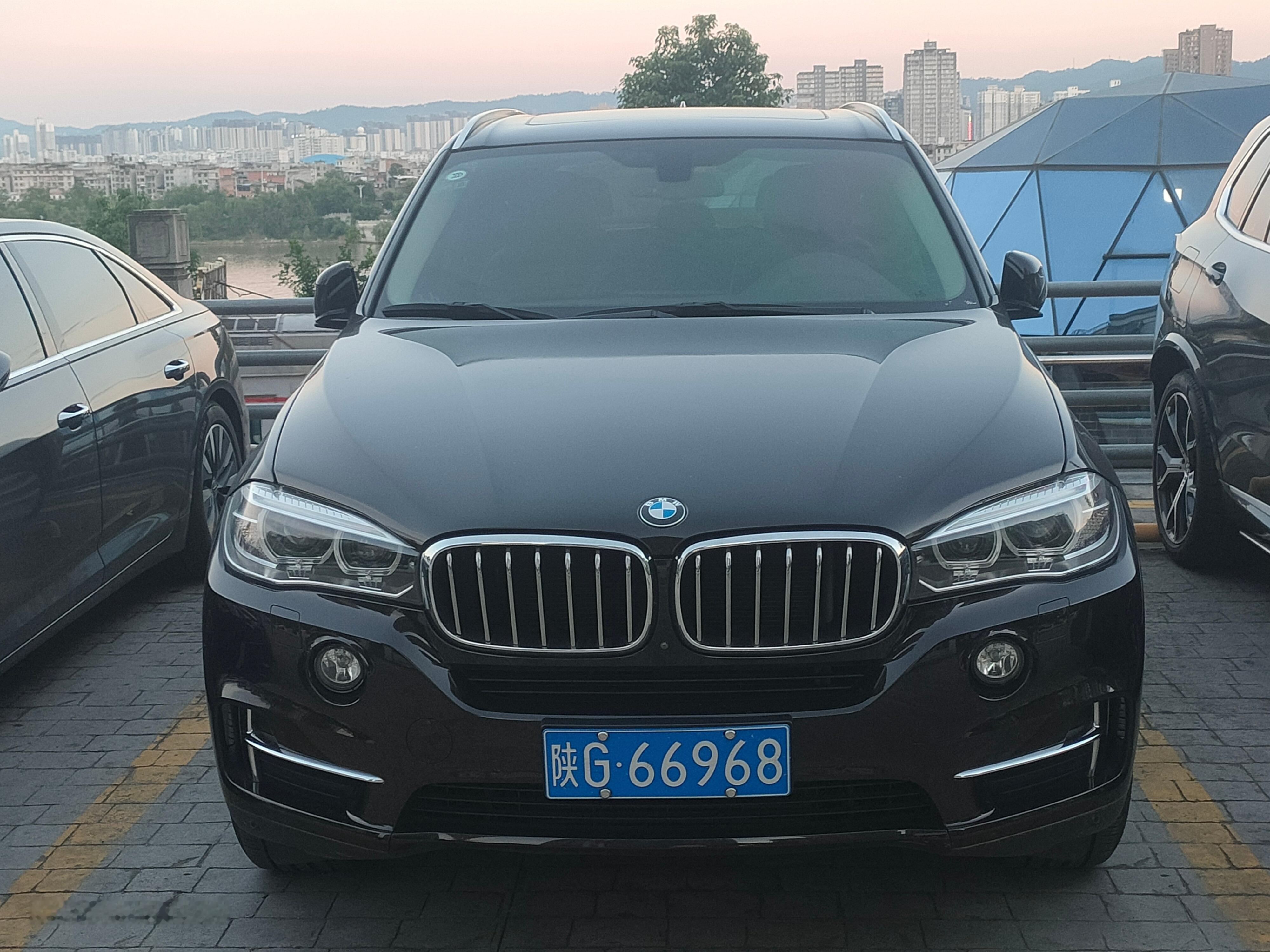全球车牌 陕G66968宝马X5 安康