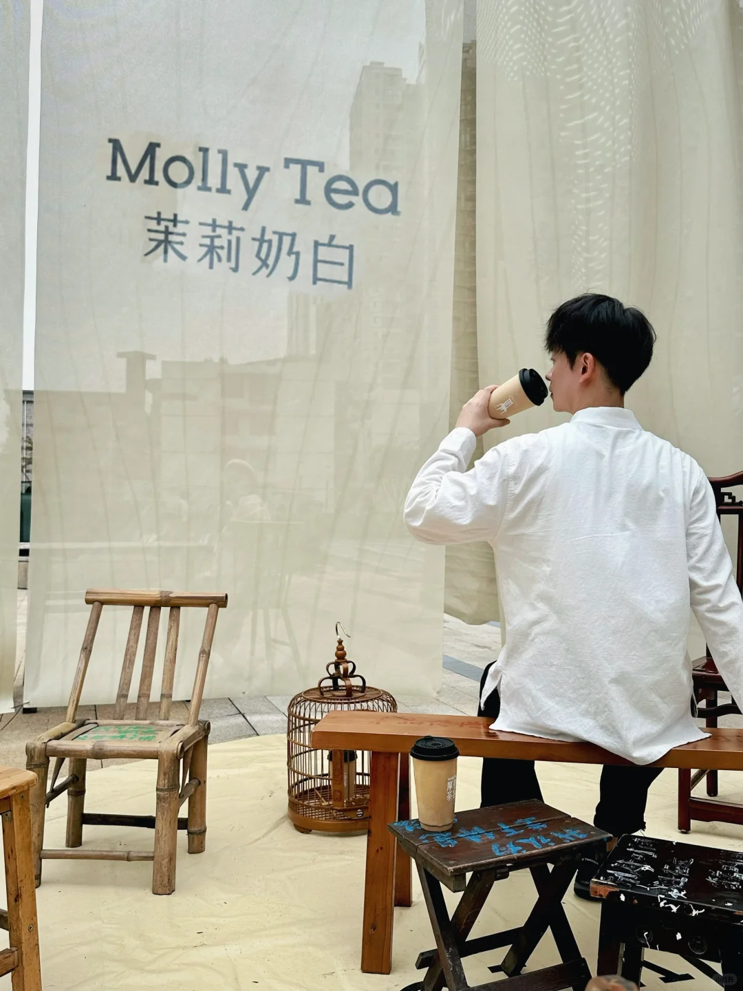 不愧是重庆city！露天饮茶随地大小坐🪑