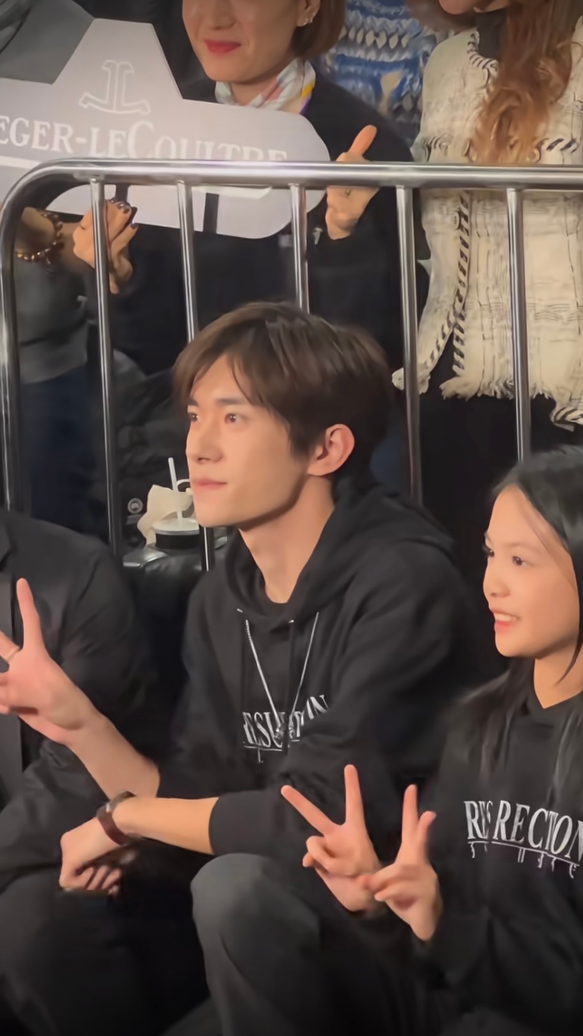 千玺状态真的太好了好帅好有少年感