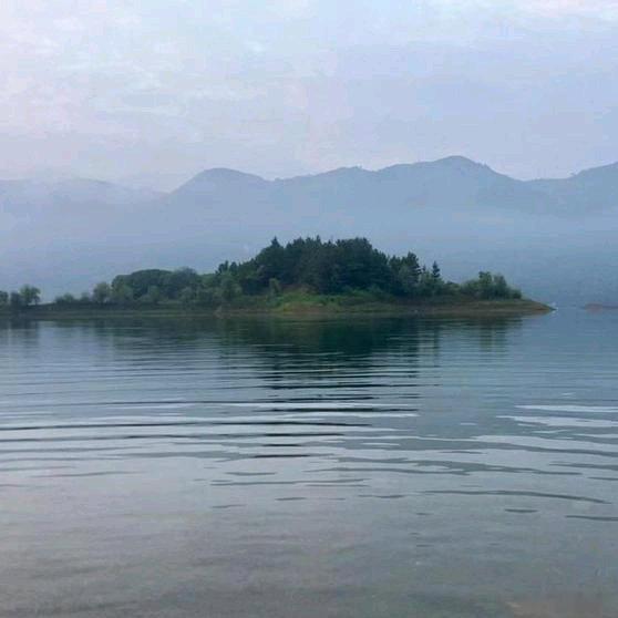 《百城计划  大梅沙海滨公园宗银贵的诗词真是把这里的美景描绘得淋漓尽致，仿佛一幅