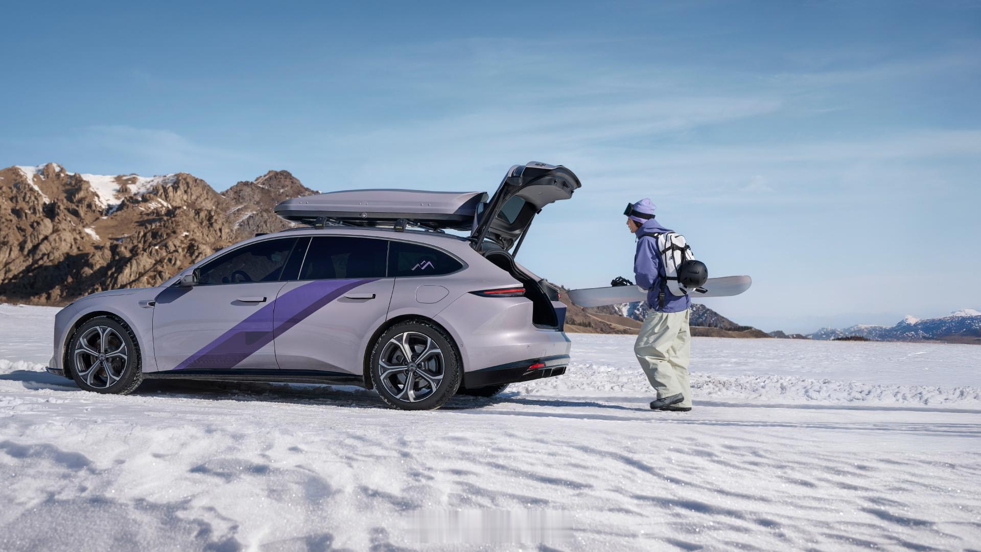 新ET5/ET5T远空套装限定车型，应该没有几个女孩子能拒绝，太飒了 