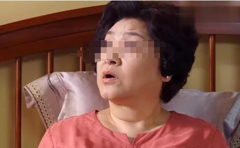 我儿子本科学历，毕业了月薪一万多，结果我大姑子说，他家司机的女儿看起来跟我儿子很