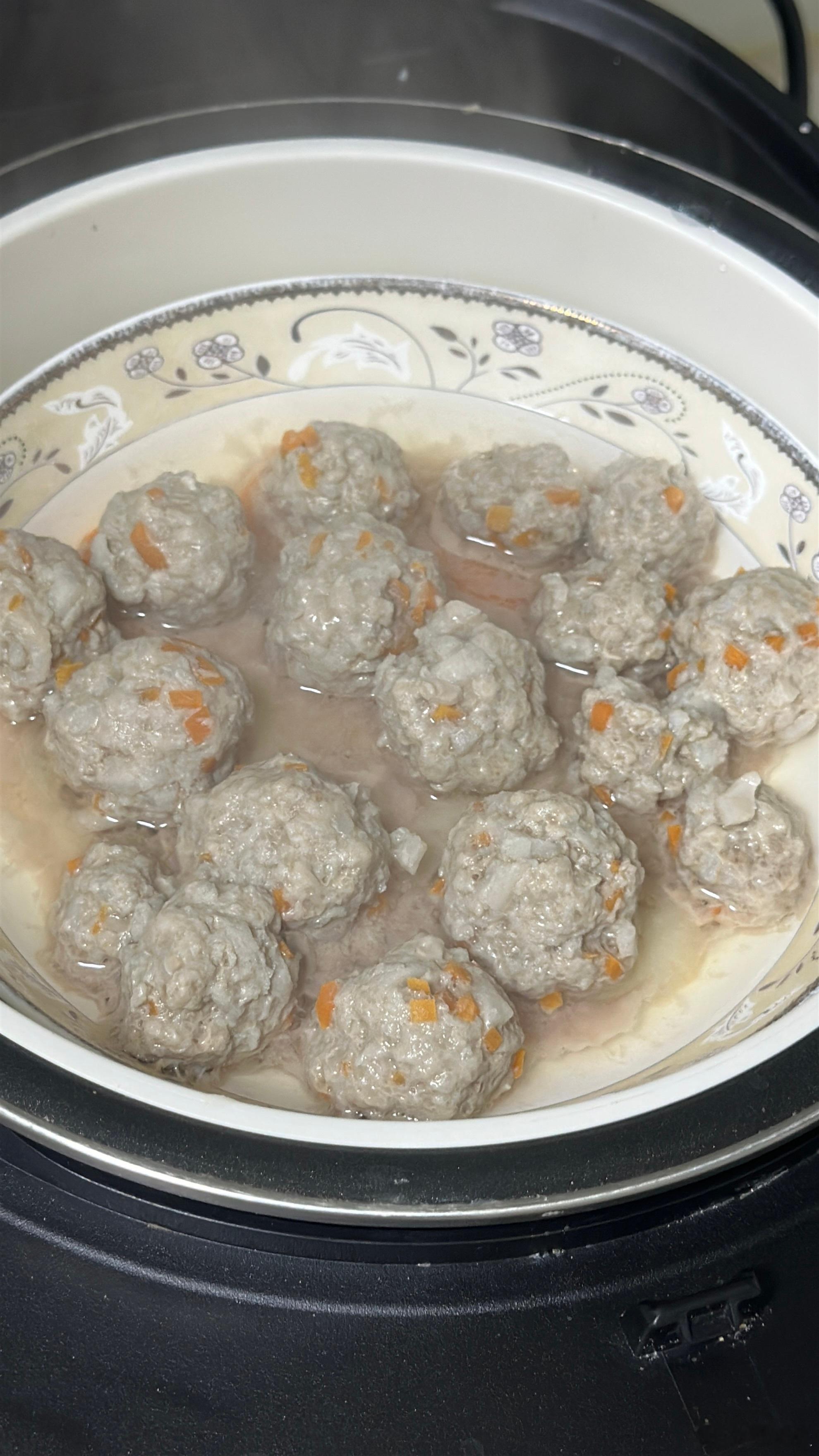 🍀至高至明日月，至亲至疏夫妻。🍀牛肉怎么弄才能好吃，才能让两岁不到的宝宝爱吃