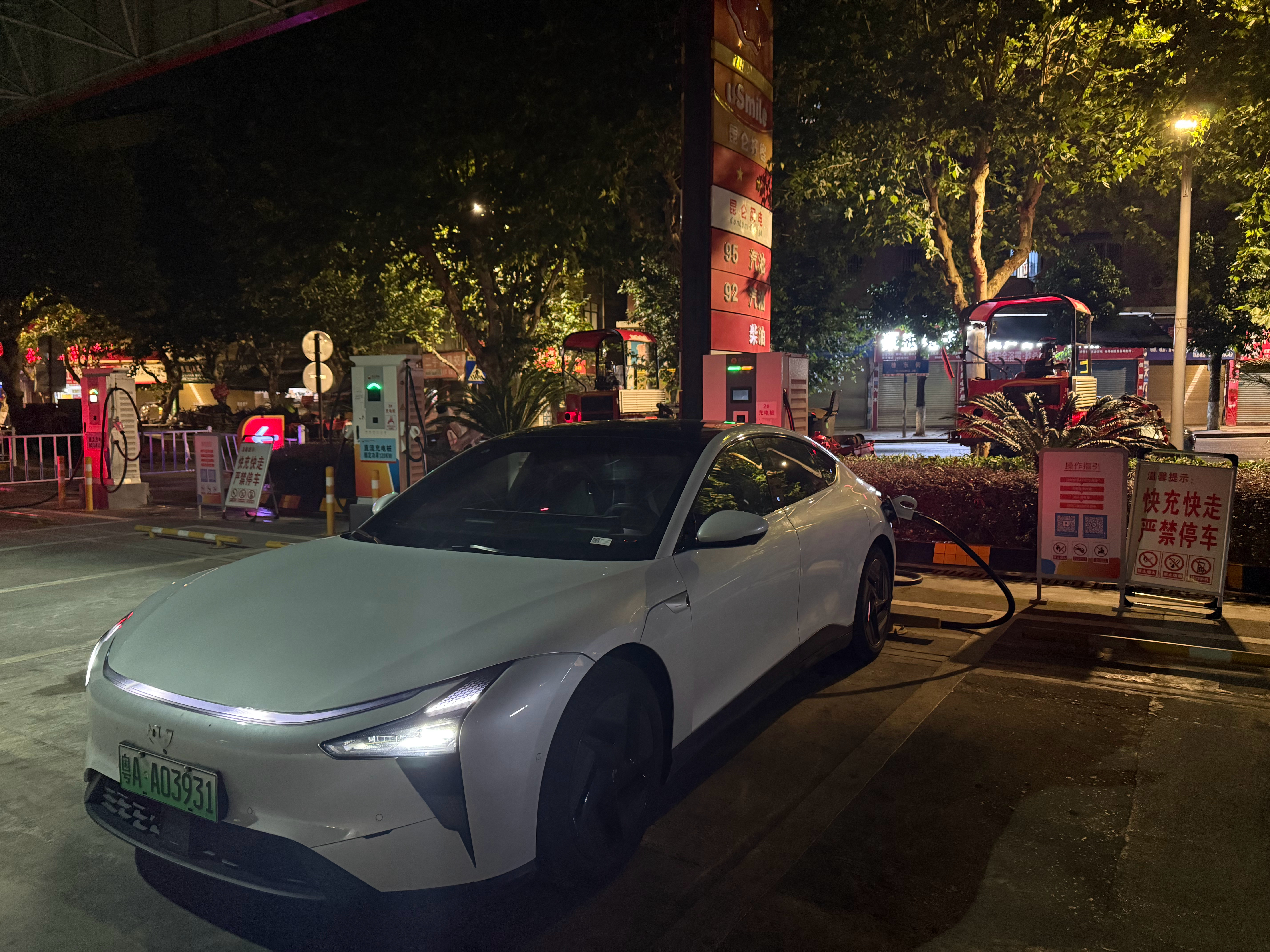 如果极越还活着，今年的 2026款极越07 肯定是800V平台了，400V平台确