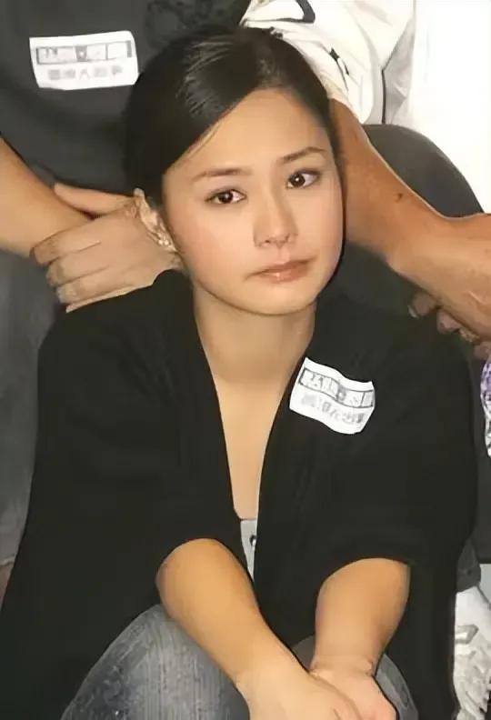 狗仔发长文爆料阿娇知三当三g感觉阿娇是个挺理智的女生，应该不会做吧？并且她和那个