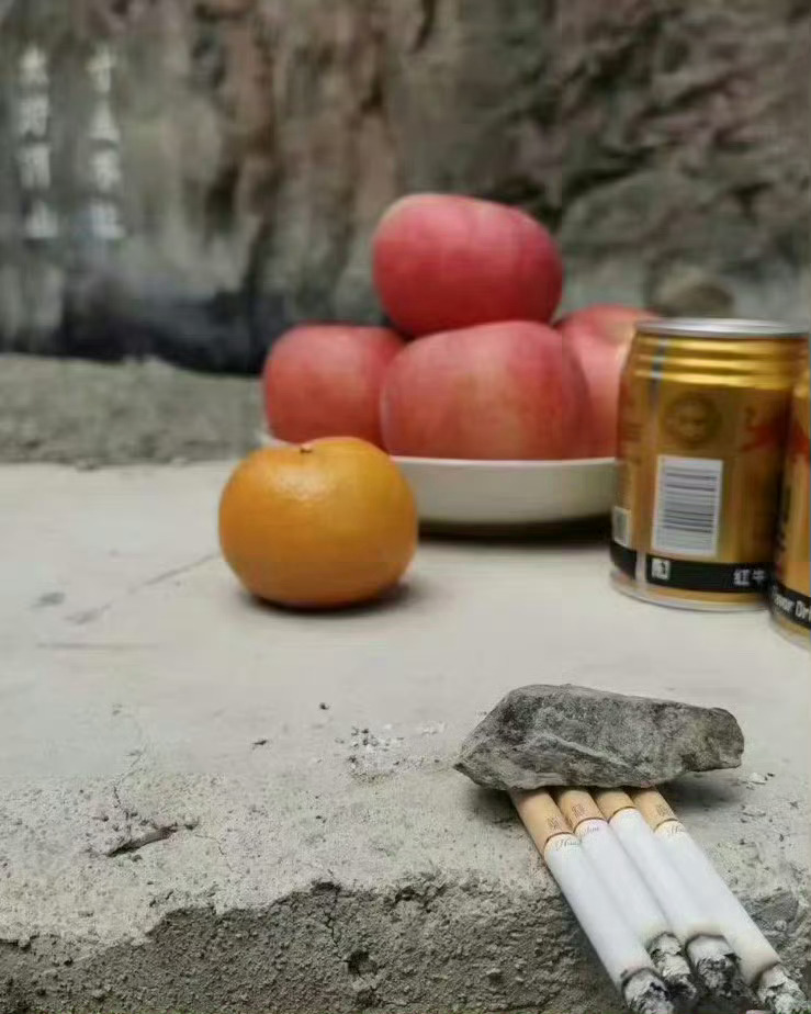 今天没有晚安。卫国戍边烈士永垂不朽！ 