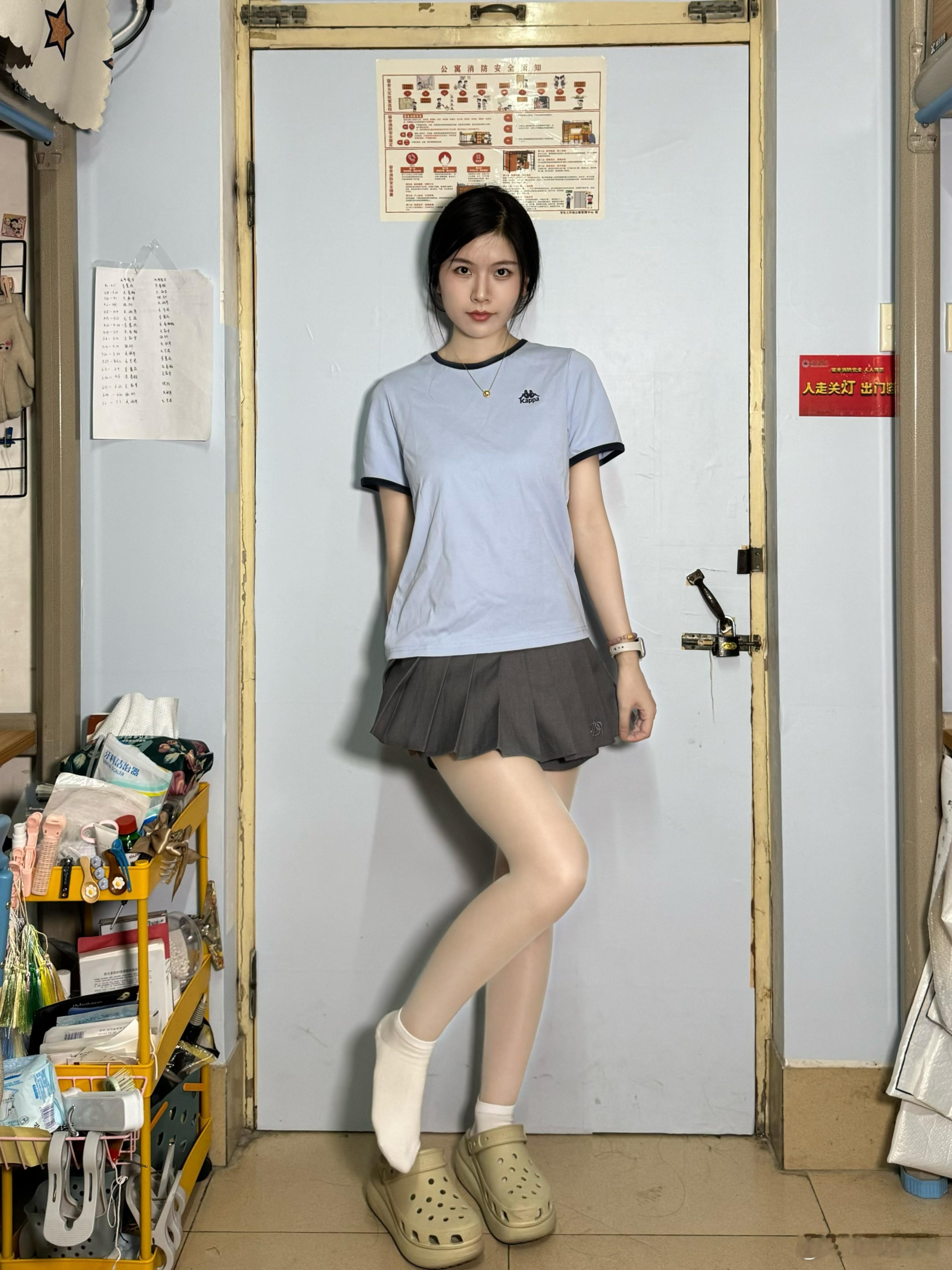 女大学生今日穿搭  ​​​