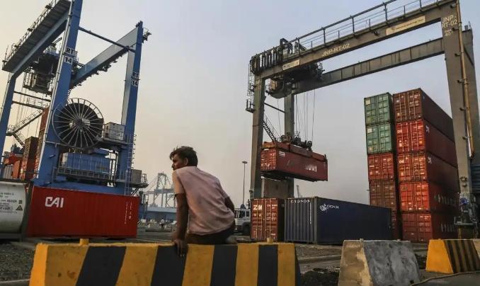 印度认清现实了？1月28日，一位印度专家在彭博社发文表示中印关系可以缓和，只要中