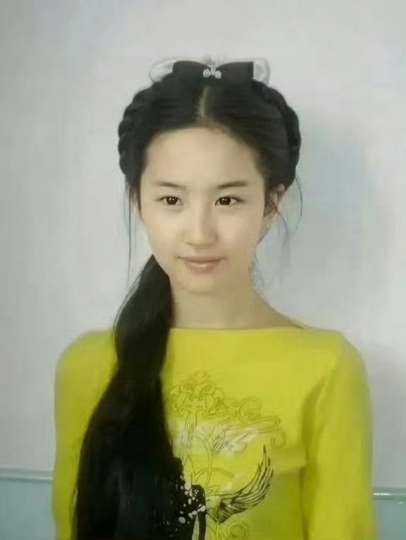 刘亦菲面试小龙女时的素颜照 18岁的她清秀得不像话 