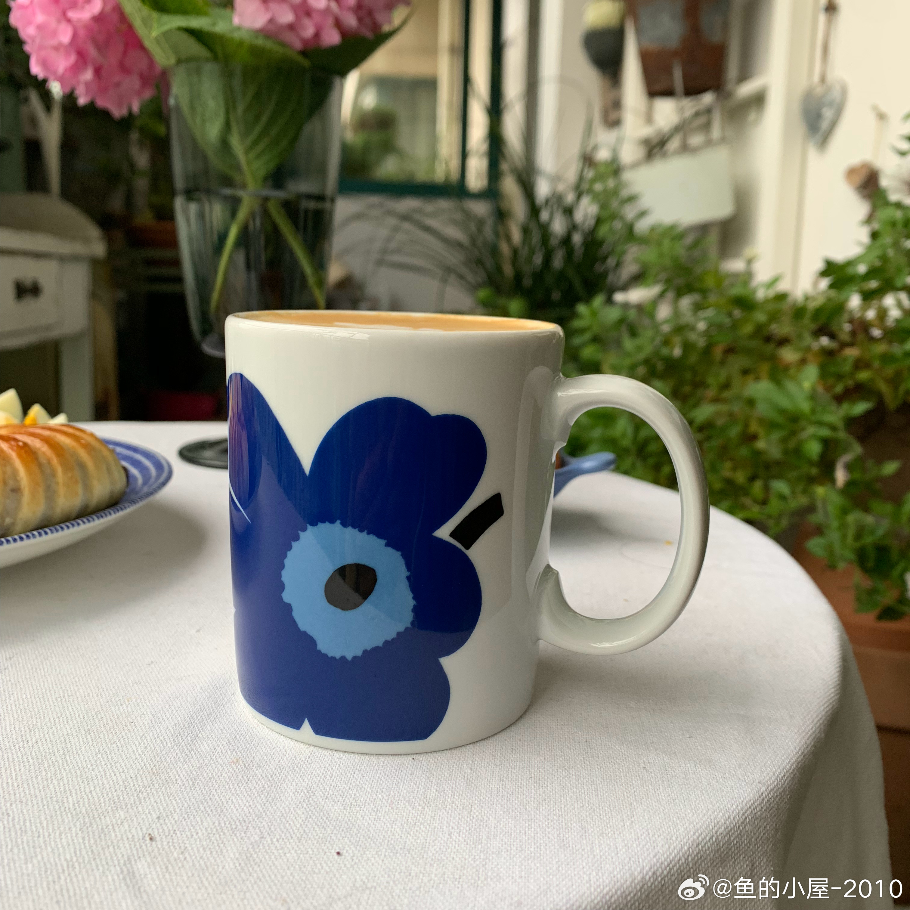 六月的最后一日周二雨霖霖还好不上班还好有花种还好有新杯Marimekko二代蓝罂