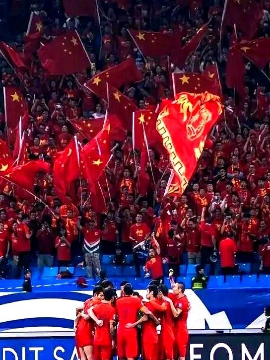 央视这次有点意思，6月9号，CCTV5和CCTV5+两个体育大台。
还不是因为最