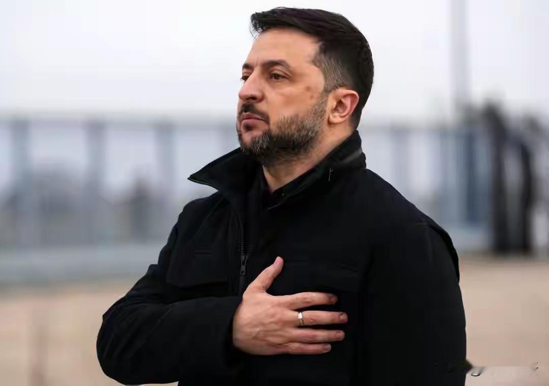 现在最难的就是泽连斯基，割地求和吧，老欧洲不答应，战斗到底吧特朗普又不支持。
 