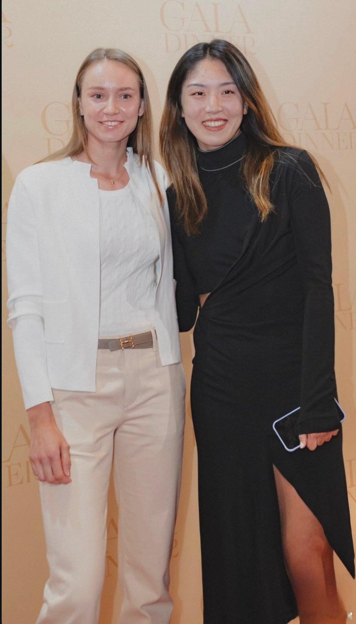 哇！好美啊！莱巴金娜、斯瓦泰克还是王欣瑜？wtcc世界网球洲际对抗赛你我皆是主角