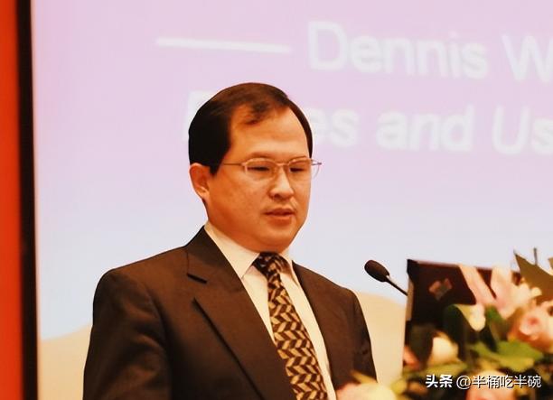 “中美关系恶化的责任不在美国，中国应该看看自己的问题！”这句话出自中国教授胡伟之