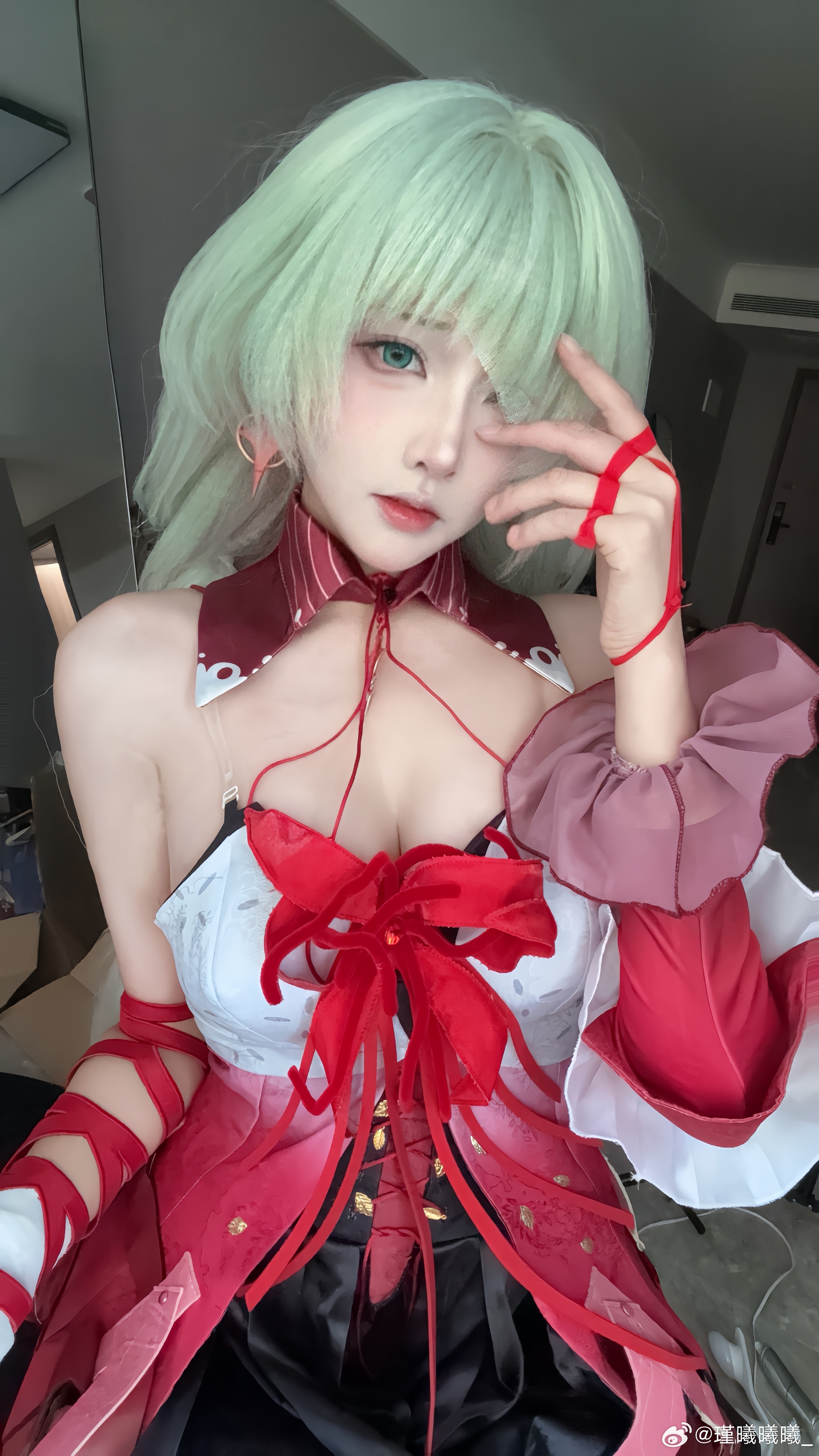我们曾经亲密无间cosplay[超话]弗洛洛鸣潮 ​​​