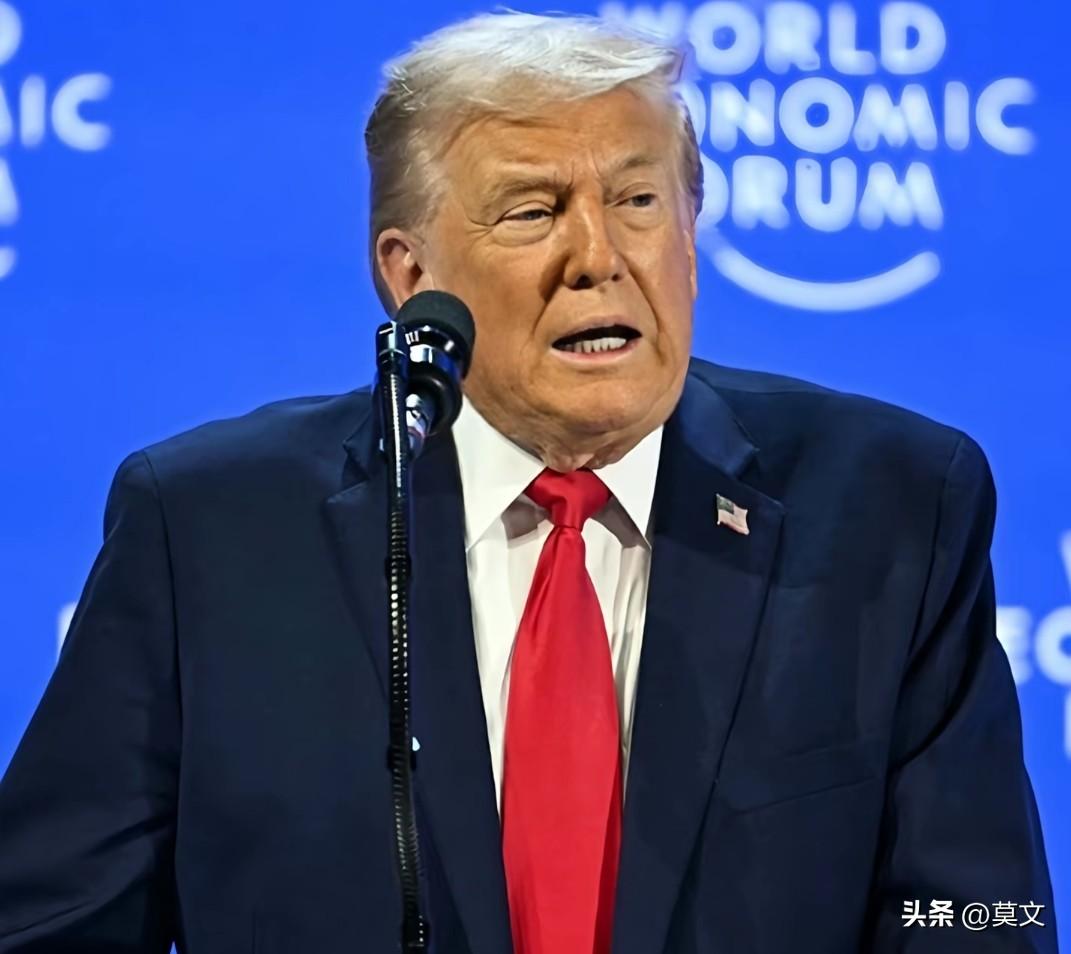 我个人着实抵触特朗普。毕竟，他的颜值实在难以入我眼。
特朗普又一次单方面宣布访华