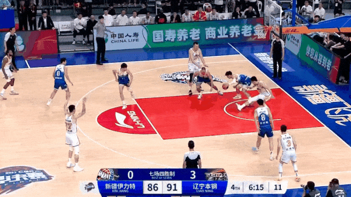 随着辽宁104：95击败新疆，总决赛总比分4比0横扫对手出局，不得不承认的四个事