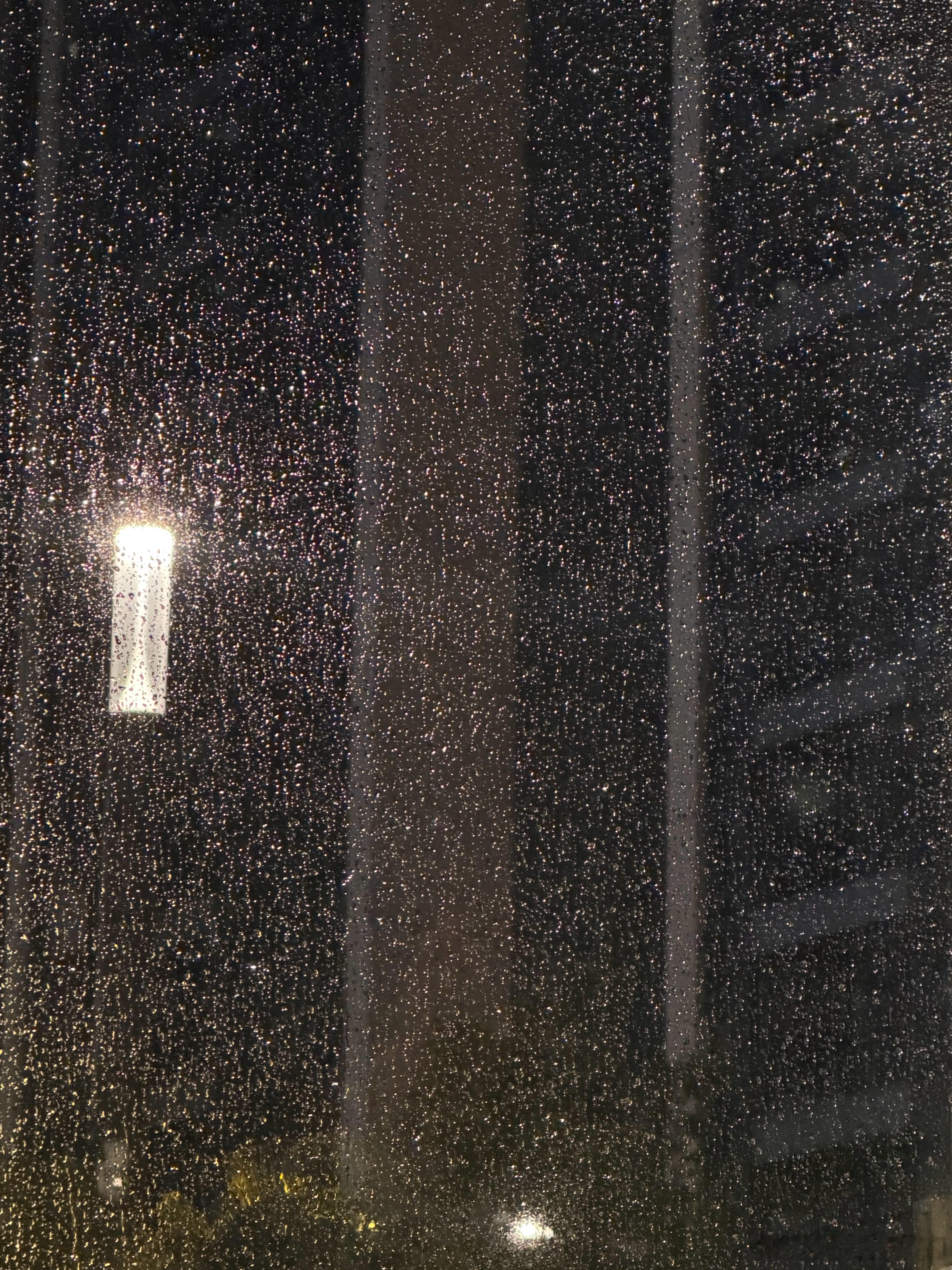 罢了罢了！跟你们这种磁场混乱的人扯只会影响我的磁场！远离才是最正确的！ 