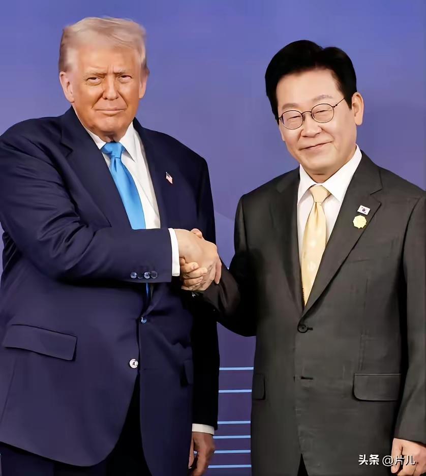 驻韩美军从韩国撤走了6辆萨德反导系统发射车后，还通过C-5和C-17战略运输机运