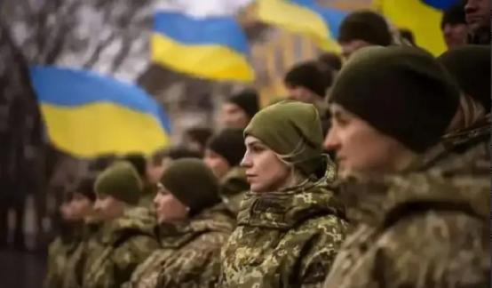 乌克兰为什么不选择投靠俄罗斯？那不是一样能保证安全吗？其实，乌克兰如果真的倒向俄